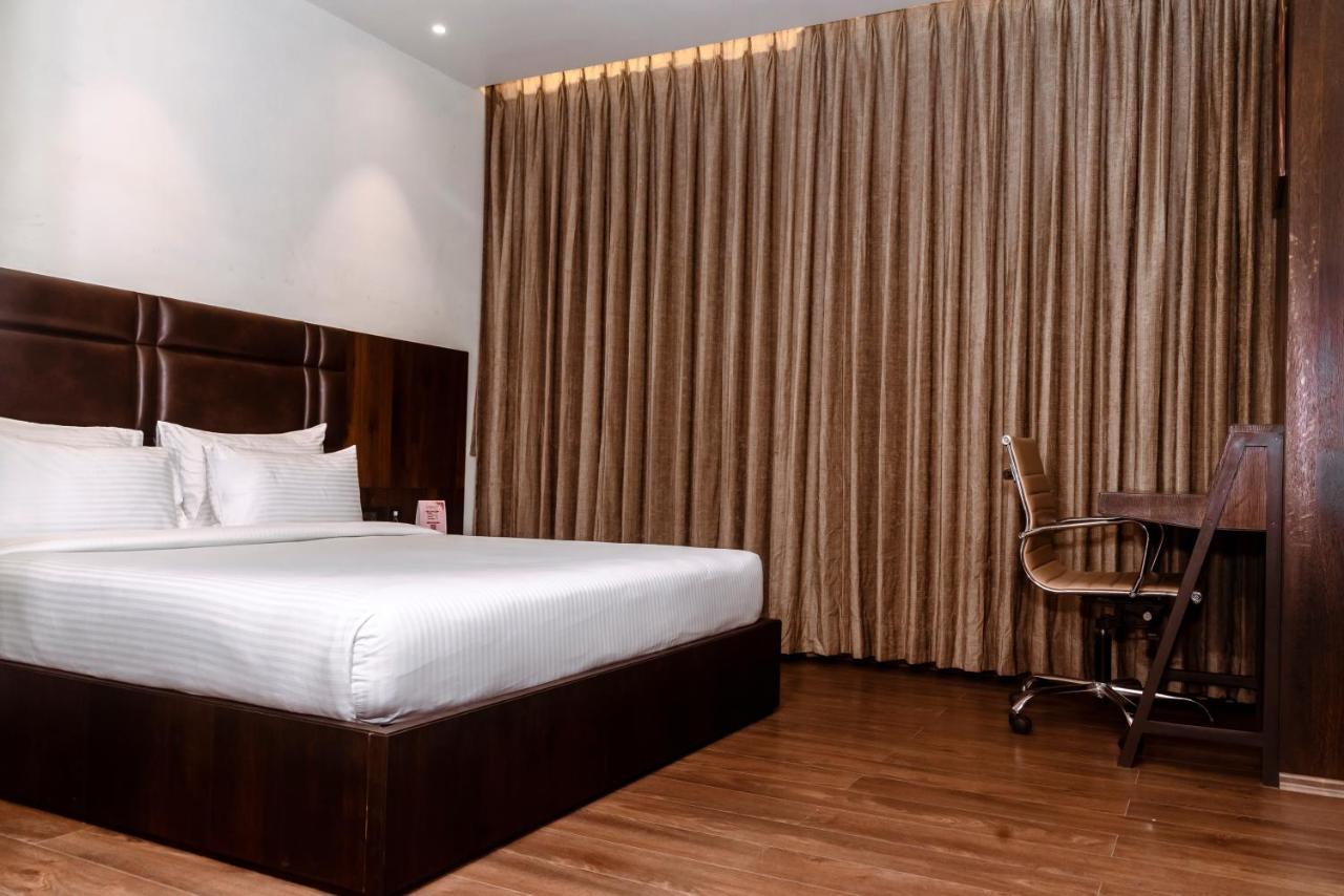 Econest Hotel 타라피트 외부 사진